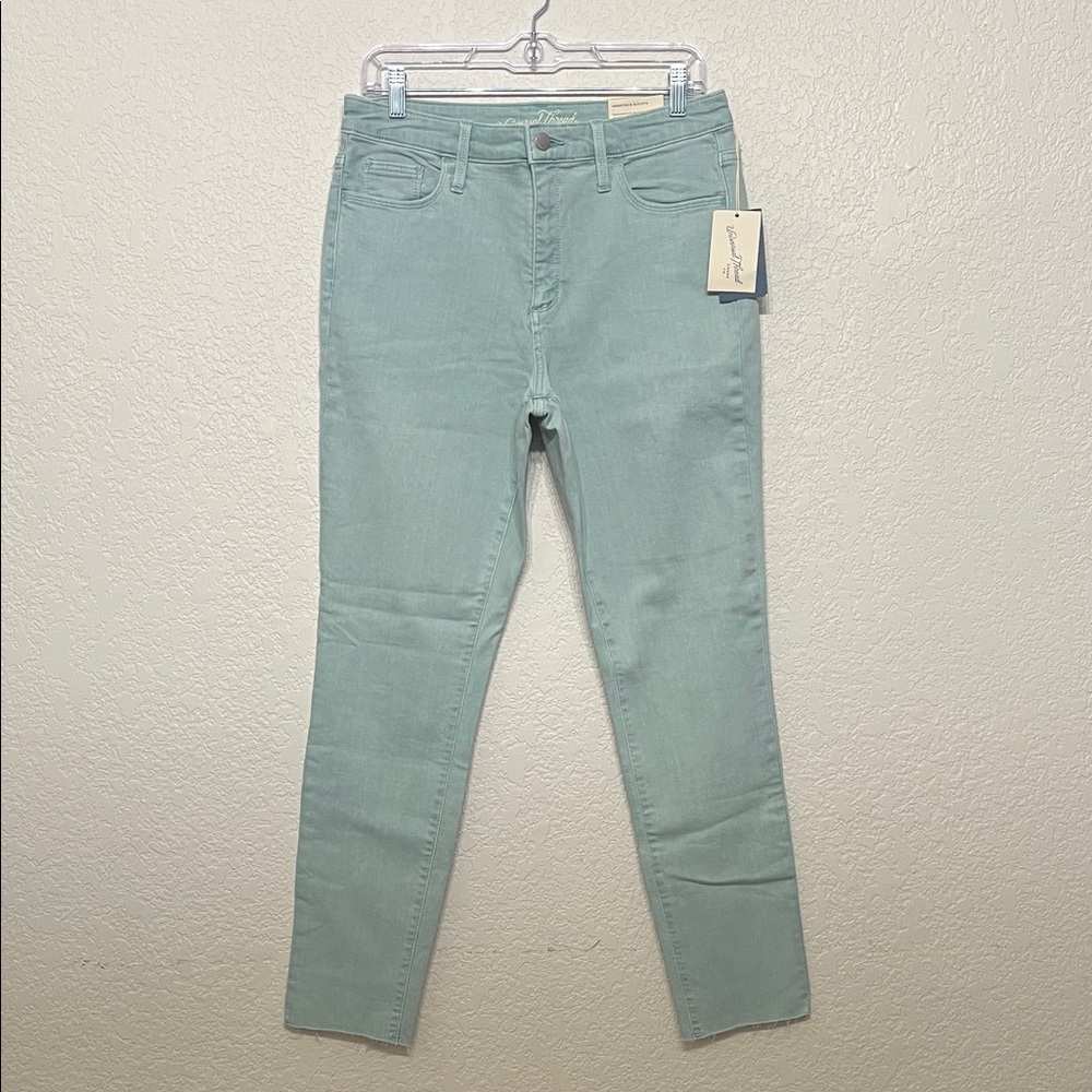 Universal Thread Women’s Size 10 Mint Skinny Jeans